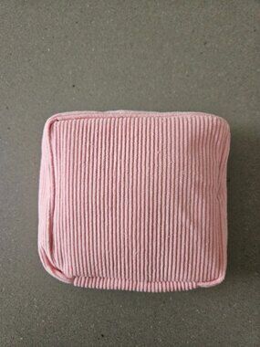 1 Pc. Portable Sanitary Napkin Storage Bag Discreet - Pink Corduroy